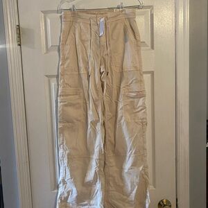 American Eagle Outfitters Cream Cargo Pants